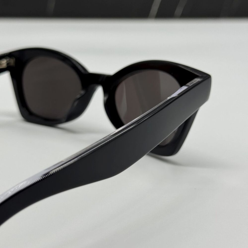 NEW BB0230S 001 BALENCIAGA BLACK CAT EYE WOMEN BALENCIAGA SUNGLASSES - Picture 5 of 11